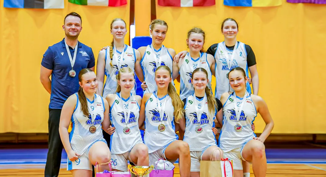 3.–15. märtsil toimus Lätis Valkas 2025/26 hooaja tüdrukute U15 Euroopa korvpalli noorteliiga kolmas etapp Superfinal. Finaalturniirile pääseb hooaja 8 paremat 